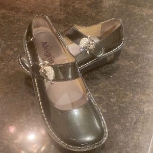 Algeria Paloma Mary Jane SZ 37 Charcoal leather upper.